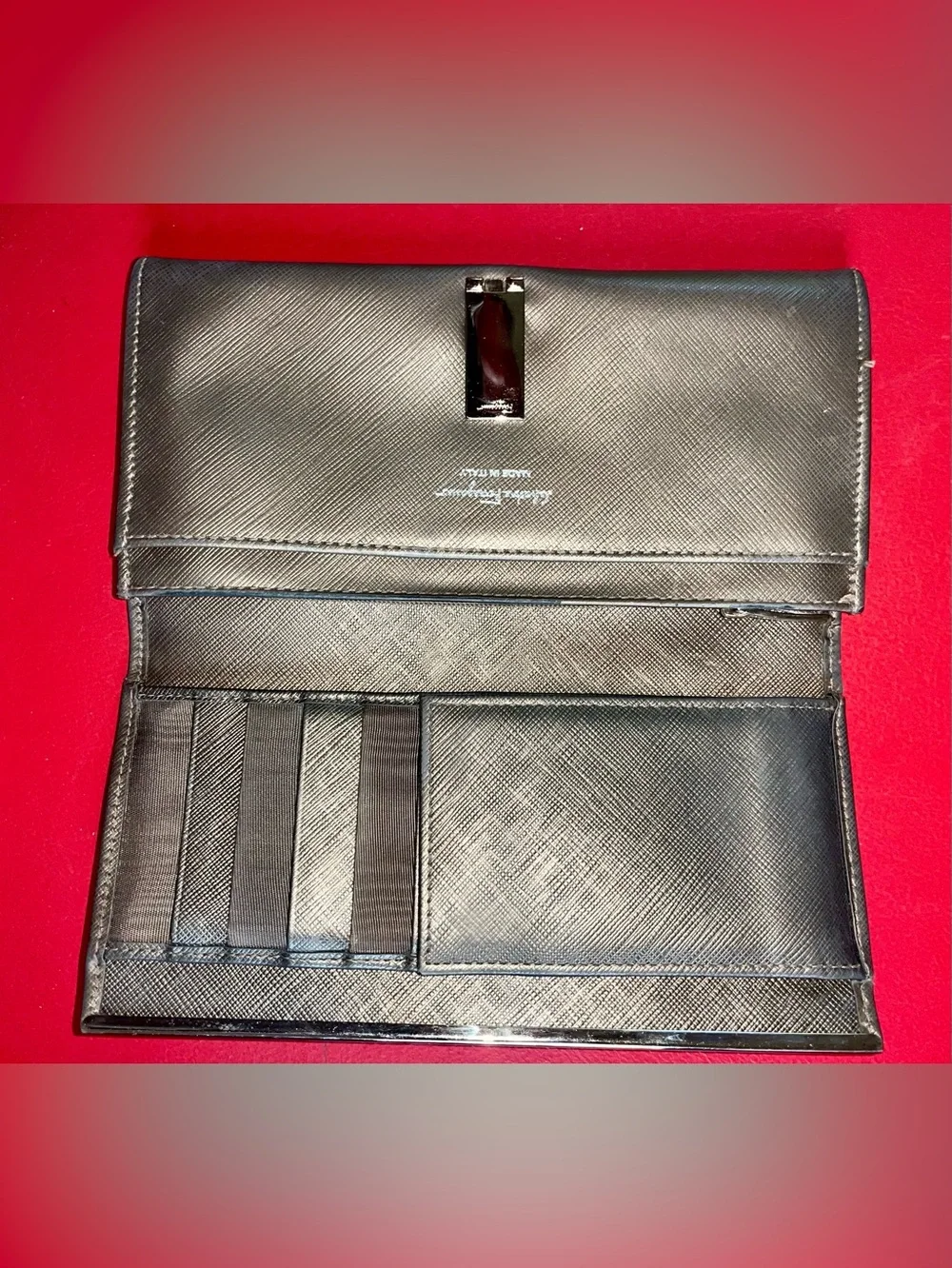 Salvatore Ferragamo  Gray Continental Women’s Wallet w/ Zip Pocket and ID